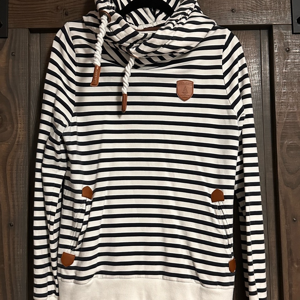 Wanakome Striped Hoodie